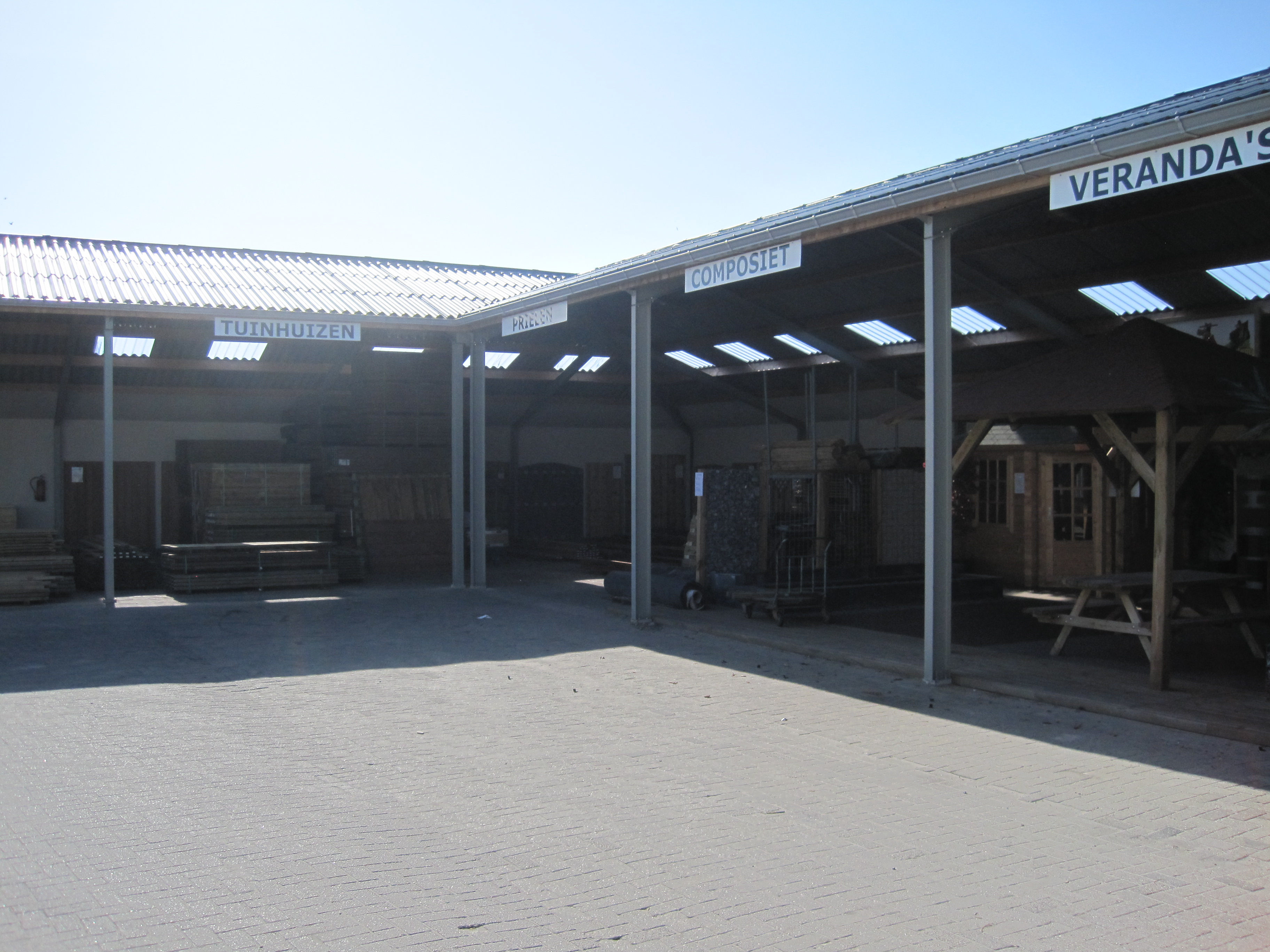 Tuinhout ZAM Sierbestrating Tuinhout & Hoveniers